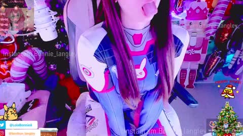 Bonnie online show from 12/13/24, 11:06