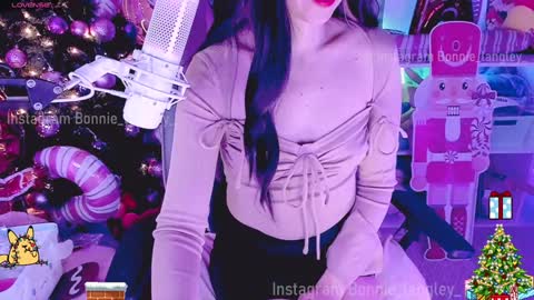 Bonnie online show from 01/01/25, 03:13