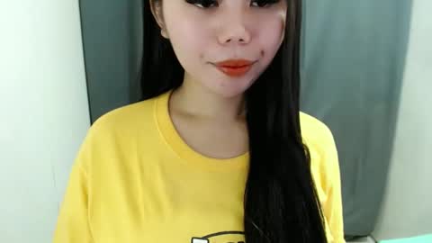 asuna_charming online show from 04/19/26, 07:40