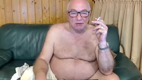 asusandy online show from 02/09/25, 11:36