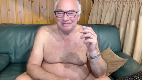 asusandy online show from 03/11/25, 10:20