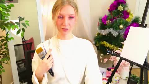 Asya online show from 12/18/25, 06:19