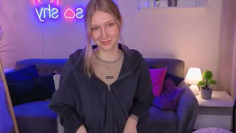 Asya online show from 12/22/25, 06:21