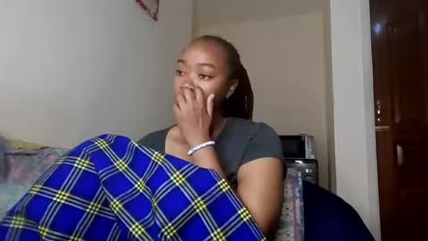 Snapshot of atara_seren chatting on 05/19/26, 02:01 atara_seren online show from 05/19/26, 02:01
