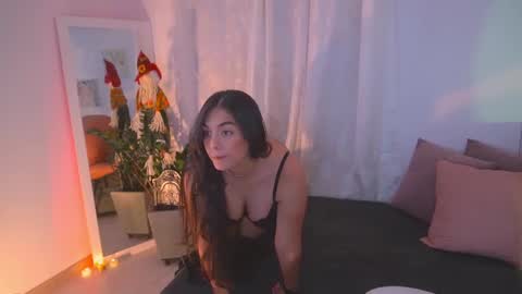 atena676 online show from 10/27/25, 01:53