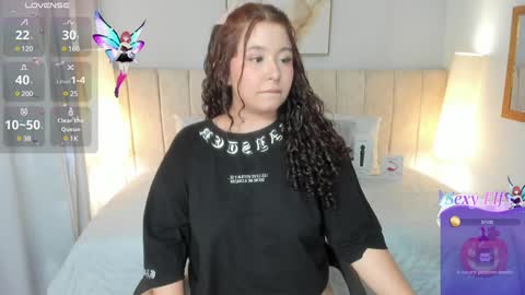 Snapshot of atena_cuteee chatting on 02/01/25, 07:13 sofia online show from 02/01/25, 07:13