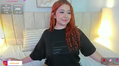 sofia online show from 12/18/25, 02:28