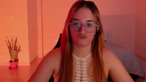 Snapshot of atenas__05 chatting on 02/21/26, 09:38 atenas online show from 02/21/26, 09:38