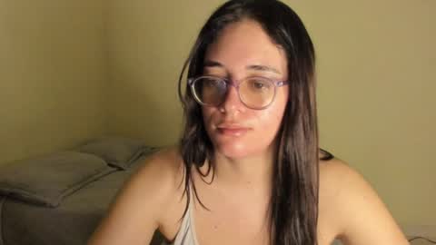 Snapshot of atenas__05 chatting on 07/20/26, 10:39 atenas online show from 07/20/26, 10:39