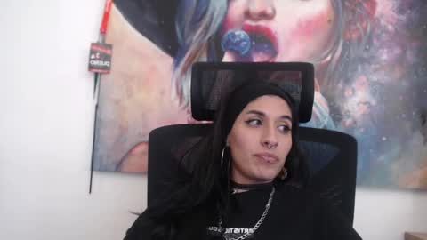 Snapshot of atenea_420 chatting on 05/11/26, 08:50 COLOMBIA online show from 05/11/26, 08:50