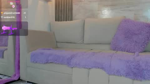 Snapshot of atenea_hot20 chatting on 09/26/25, 04:49 ATENEA online show from 09/26/25, 04:49