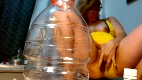 Snapshot of atenea_hot5 chatting on 07/08/26, 07:40 LILIANA online show from 07/08/26, 07:40