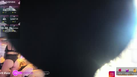 Snapshot of atenea_klett_ chatting on 04/30/26, 01:50 ATENEA online show from 04/30/26, 01:50