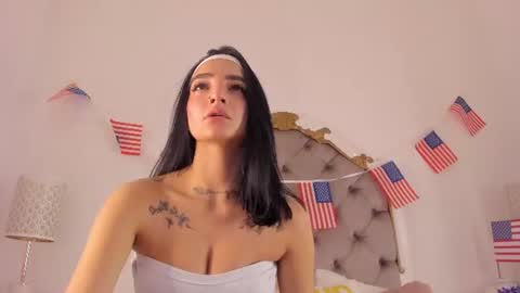 atenea lux online show from 07/05/26, 06:48