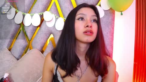 Snapshot of atenea_smith1 chatting on 04/08/26, 02:11 Athenea online show from 04/08/26, 02:11
