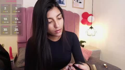 ateneaaa_ online show from 04/09/26, 08:47