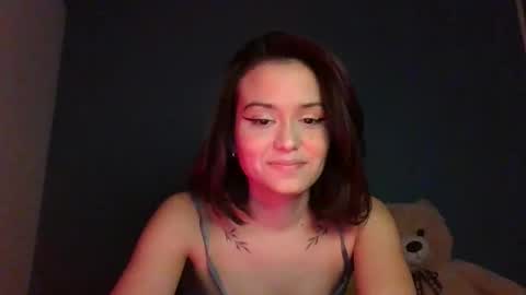 Atenea Nin online show from 09/23/25, 06:11