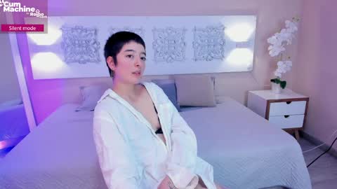 Snapshot of atheena__ chatting on 05/18/26, 02:34 Athenea online show from 05/18/26, 02:34