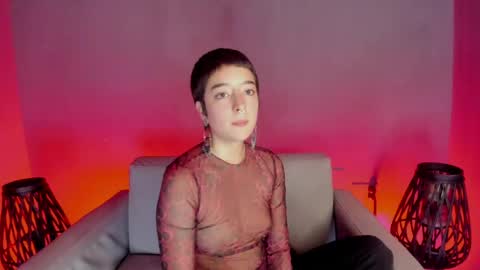 Snapshot of atheena__ chatting on 05/23/26, 12:31 Athenea online show from 05/23/26, 12:31