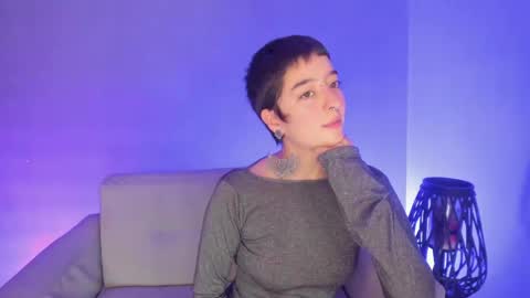 Snapshot of atheena__ chatting on 05/26/26, 12:56 Athenea online show from 05/26/26, 12:56