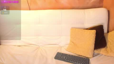 ATENEA MAKRI online show from 12/11/24, 05:26