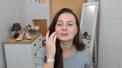 Snapshot of athena_panther chatting on 12/09/24, 06:12 Athena Panther online show from 12/09/24, 06:12