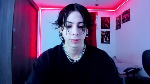 athenauwu online show from 01/05/25, 05:41