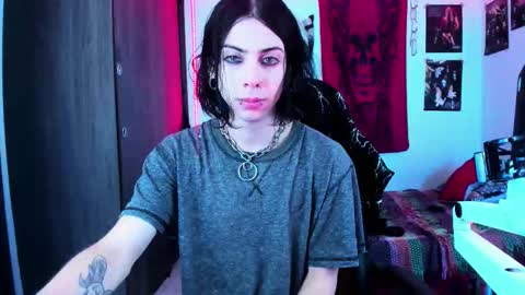 athenauwu online show from 11/16/25, 07:25