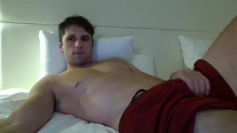 tommycb55555 online show from 02/01/25, 11:48