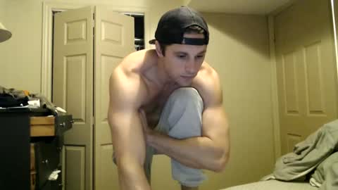 tommycb55555 online show from 03/03/25, 03:30