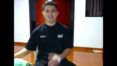 Robin online show from 11/27/25, 10:23