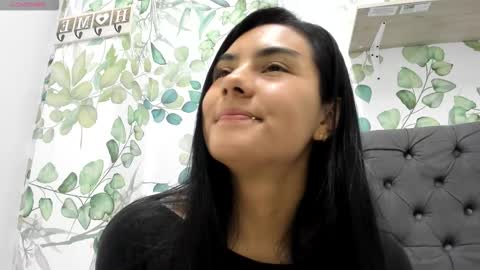 Atilana Diaz online show from 10/28/25, 05:04