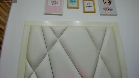 Atilana Diaz online show from 04/17/26, 05:49