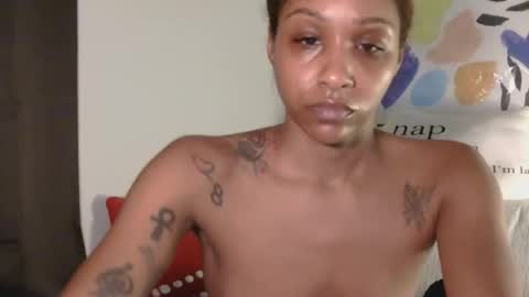 AtirahCali online show from 12/21/25, 01:40