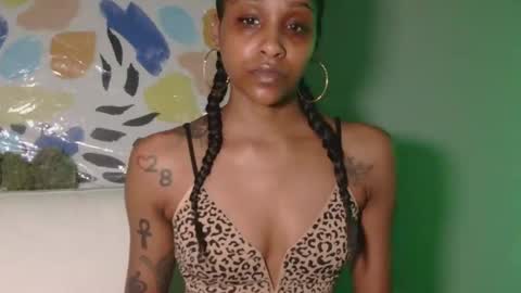 AtirahCali online show from 04/02/26, 12:36