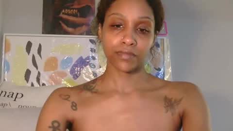 Snapshot of atirahcali chatting on 06/06/26, 02:00 AtirahCali online show from 06/06/26, 02:00