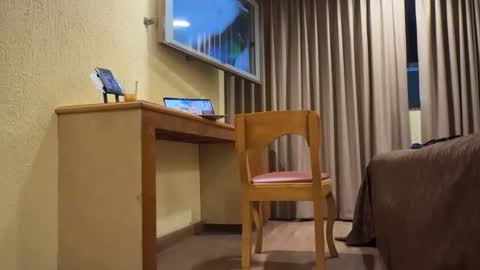 Snapshot of atizamen chatting on 10/22/25, 07:08 atizamen online show from 10/22/25, 07:08