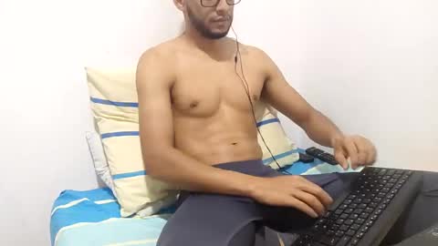 Snapshot of atorres21 chatting on 02/23/25, 05:39 Torres online show from 02/23/25, 05:39