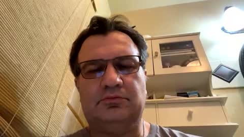 Snapshot of atozzzz chatting on 02/02/26, 04:22 atozzzz online show from 02/02/26, 04:22