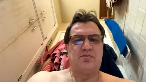 Snapshot of atozzzz chatting on 03/11/26, 02:28 atozzzz online show from 03/11/26, 02:28