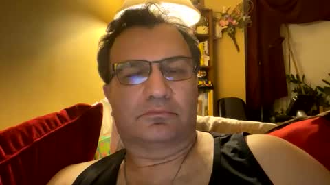 Snapshot of atozzzz chatting on 05/25/26, 03:56 atozzzz online show from 05/25/26, 03:56