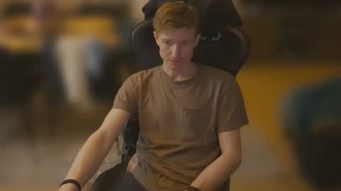 Max Powers online show from 01/12/25, 05:33