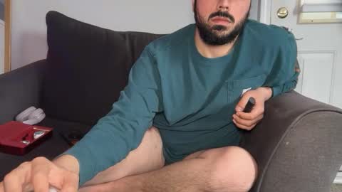 Snapshot of aty0urservic3 chatting on 03/26/26, 08:14 Alejandro online show from 03/26/26, 08:14