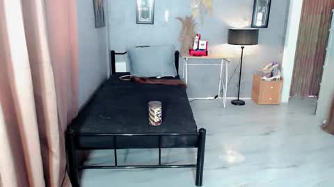 Snapshot of aubrey_kate chatting on 02/16/26, 03:57 aubrey online show from 02/16/26, 03:57