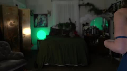 Snapshot of audrey_ chatting on 12/24/24, 05:38 Audrey online show from 12/24/24, 05:38