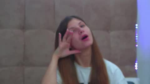 Audrey online show from 11/29/25, 06:38