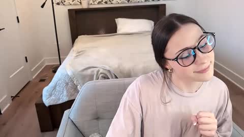 Miss Audrey online show from 01/26/25, 09:29