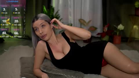 Isabella online show from 03/23/26, 11:14