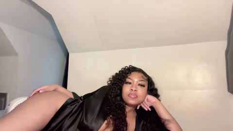 Snapshot of aunyxxx chatting on 01/19/25, 05:49 aunyxxx online show from 01/19/25, 05:49