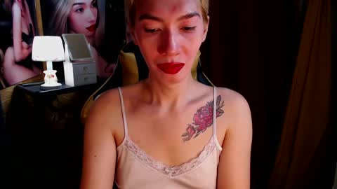 Miss awra online show from 12/20/24, 02:19